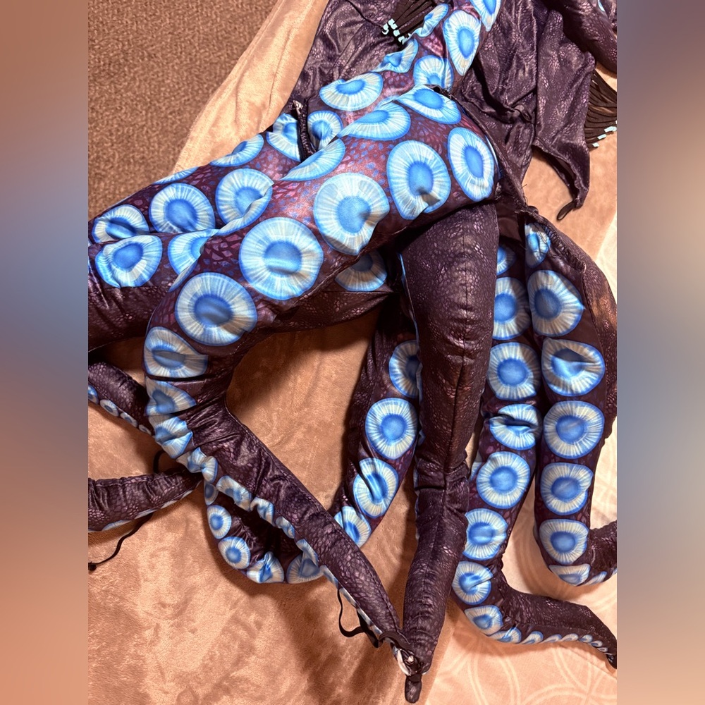 Disney Little Mermaid Ursula Costume - Black and Purple - Picture 4 of 11